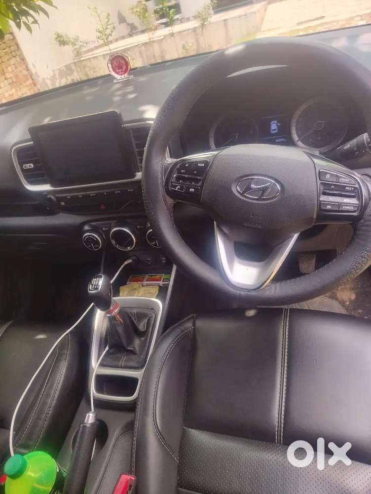 Hyundai Venue 2020 Diesel Manual Car Well Maintained