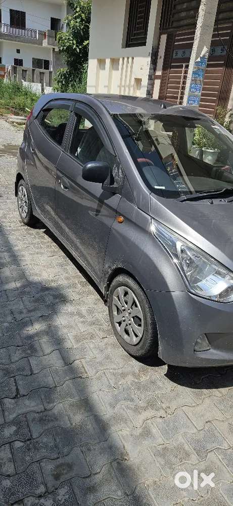 Hyundai Eon Magna 2014