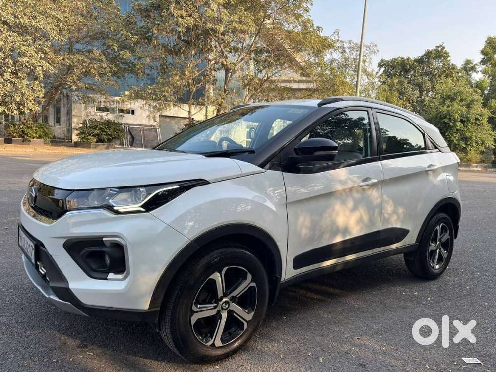Tata Nexon 1.5 Revotorq Xza Plus Premium, 2022, Diesel
