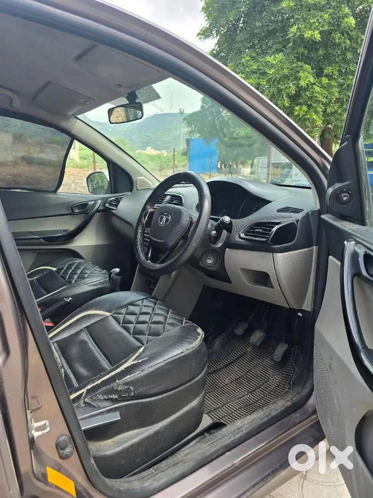 Tata Tiago 2018 Petrol Manual 72000 Km Cng Appeoved