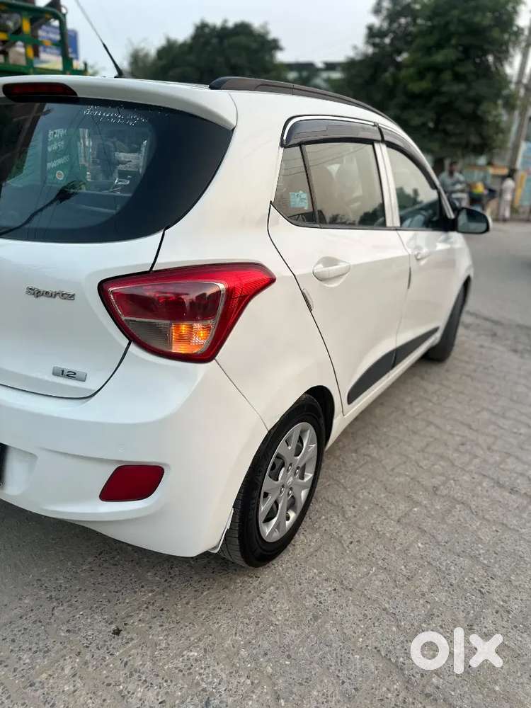 Hyundai Grand I10 Sportz 2016 Petrol Cng On Paper