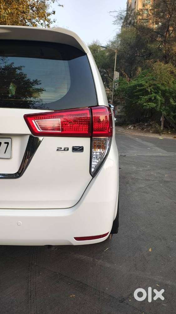 Toyota Innova Crysta 2.8z Automatic, 2019, Diesel