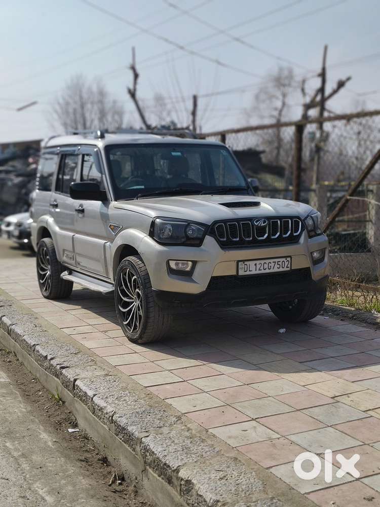 Mahindra Scorpio Diesel 2015 S4 Convert S10