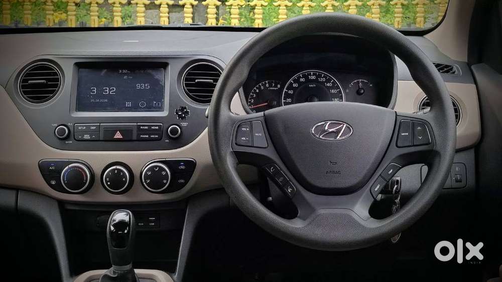 Hyundai Grand I10 Sportz, 2017, Petrol