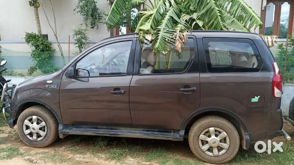 Mahindra Xylo 2013