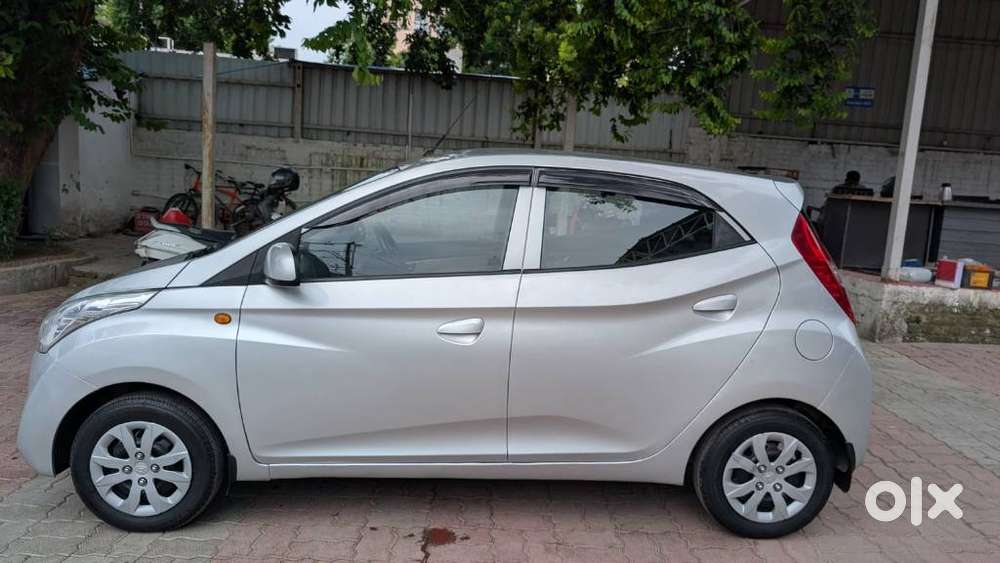 Hyundai Eon Sportz, 2016, Petrol