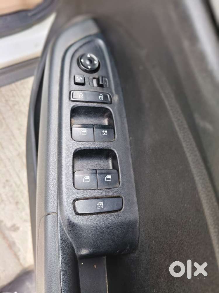 Hyundai Venue 1.5 Crdi Sx (o), 2021, Diesel