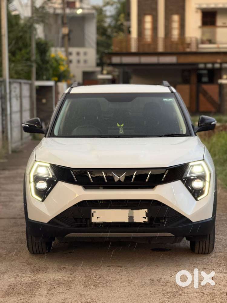 Mahindra Xuv 3xo Ax5l 1.2 Petrol At, 2025, Petrol