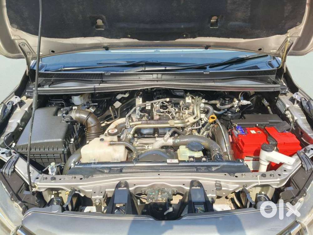 Toyota Innova Crysta 2.4 V 8 Str, 2018, Diesel