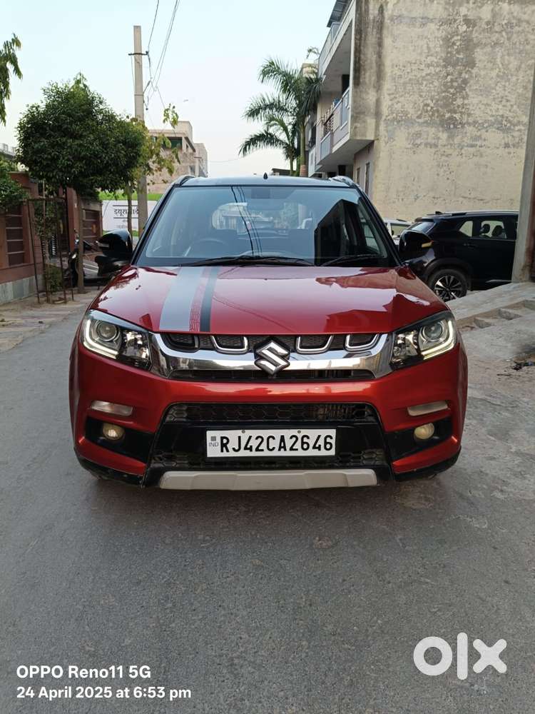Maruti Suzuki Brezza 1.5 Zxi Smart Hybrid Dual Tone, 2016, Diesel