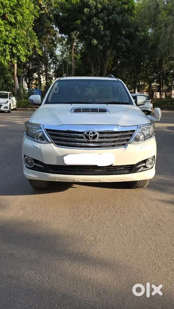 Toyota Fortuner 2016 Diesel 90000 Km Driven,4×2 Manuel