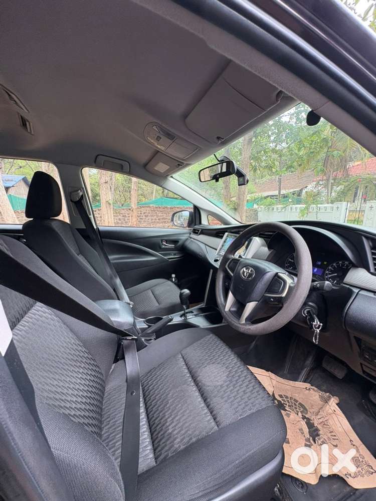 Toyota Innova Crysta 2017