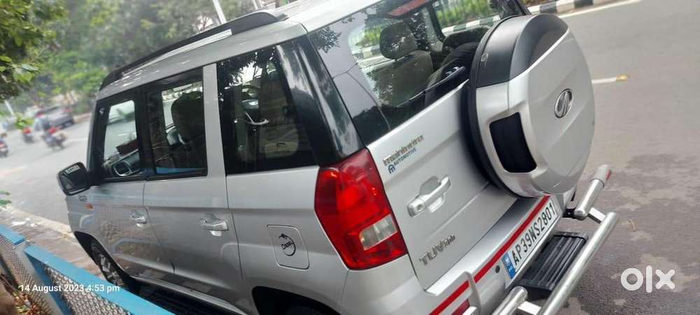 Mahindra Tuv 300 2017 Diesel Well Maintained