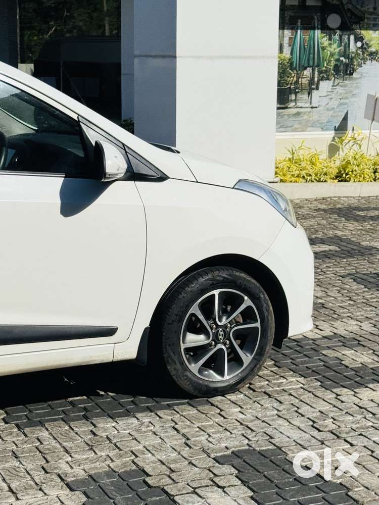 Hyundai Grand I10 Sportz (o) 1.2 At Vtvt, 2018, Petrol