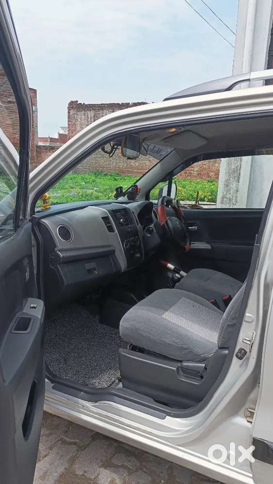 Maruti Suzuki Wagon R Lxi, 2011 Model