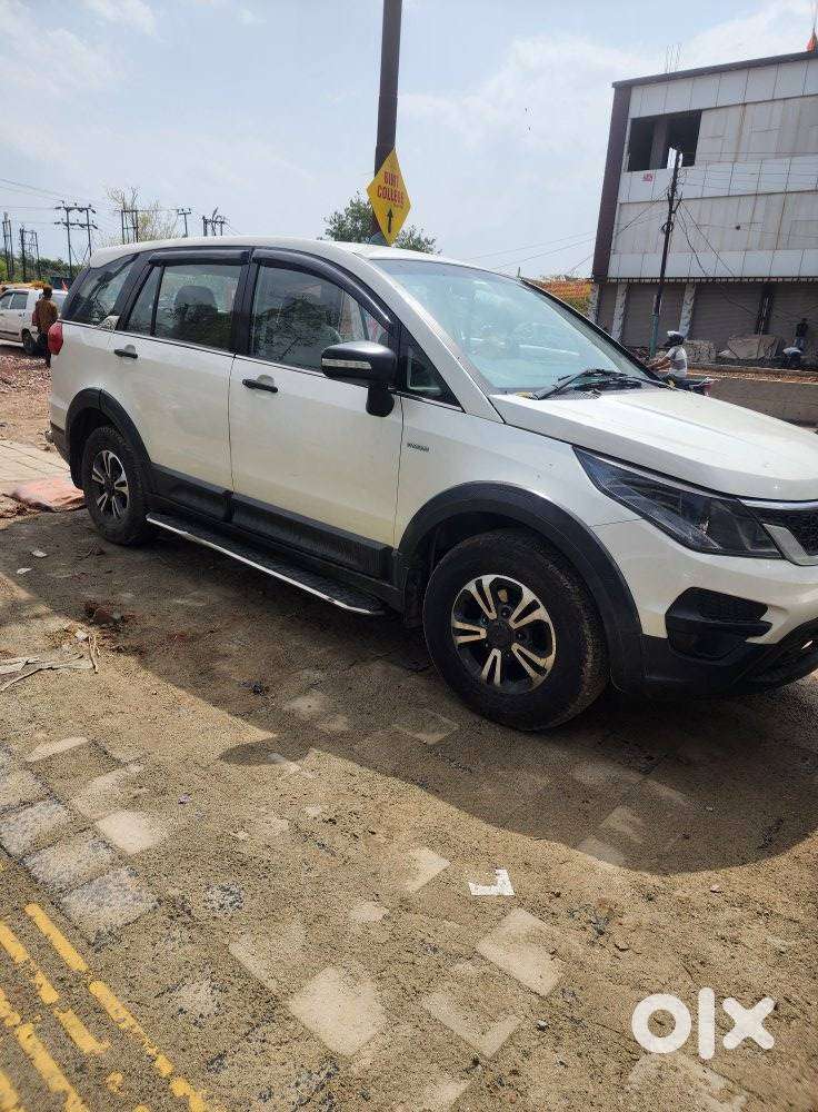 Tata Hexa