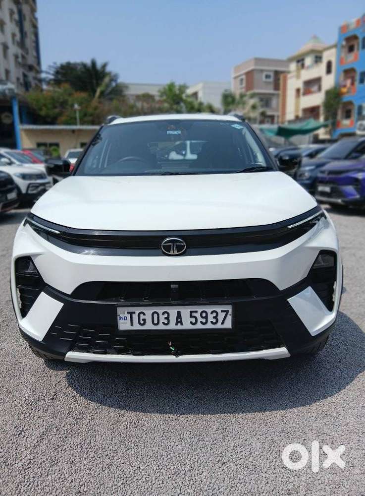 Tata Nexon Creative Plus 1.2 Revotron Petrol 6 Mt Dt, 2025, Cng & Hy..