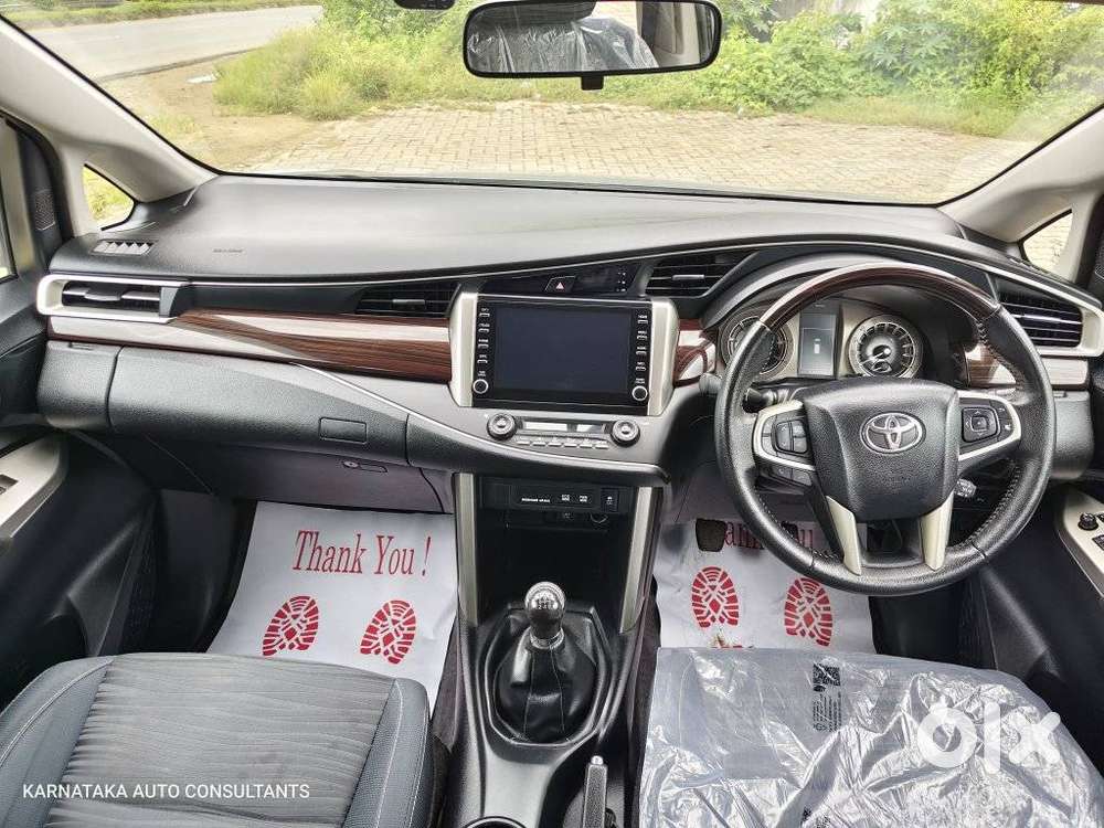 Toyota Innova Crysta [2020-ongoing] 2.4 Vx 8 Str, 2023, Diesel