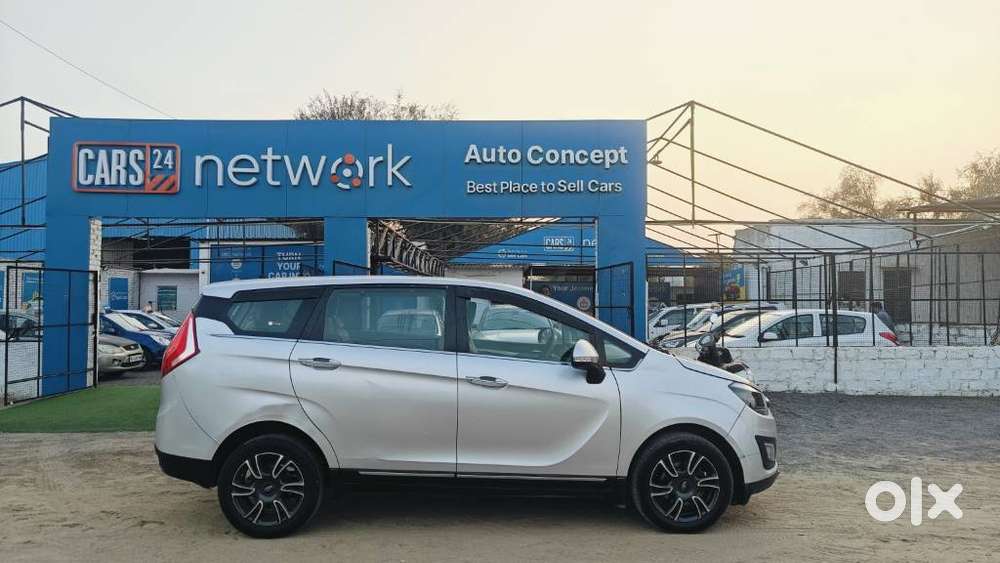 Mahindra Marazzo M8, 2019, Diesel