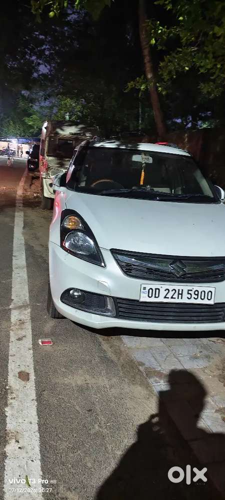 Maruti Suzuki Swift Dzire Vxi Petrol  2017  43,860 Km  Excellent Co