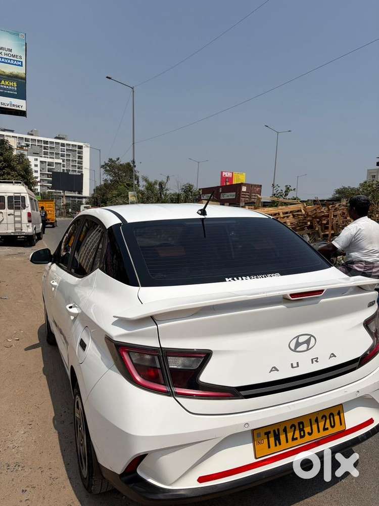 Hyundai Aura 2025 Cng & Hybrids Well Maintained