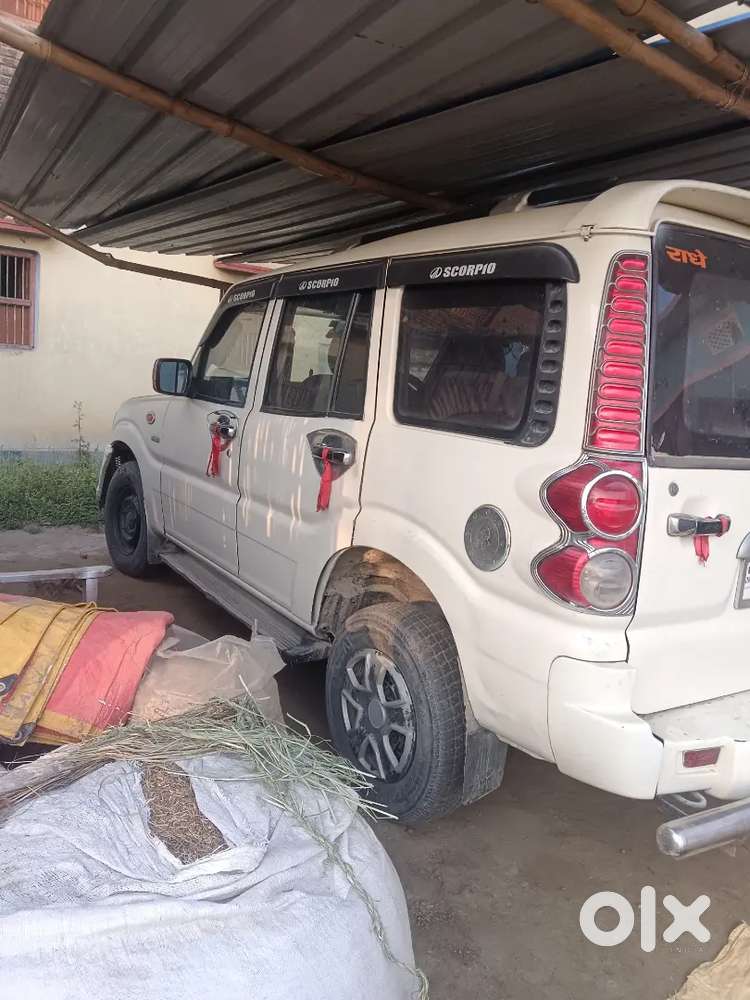 Arjent Bechna Hai Jaruri Hai Paisa Ka