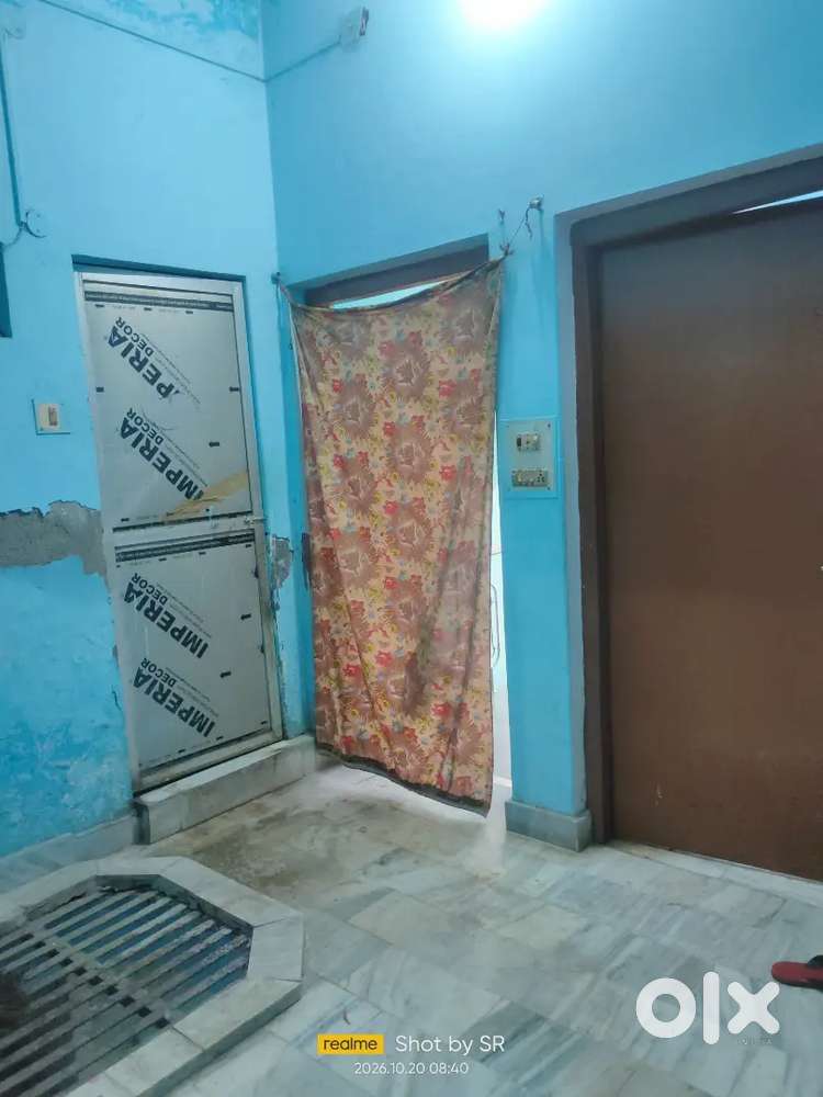 Roomate required