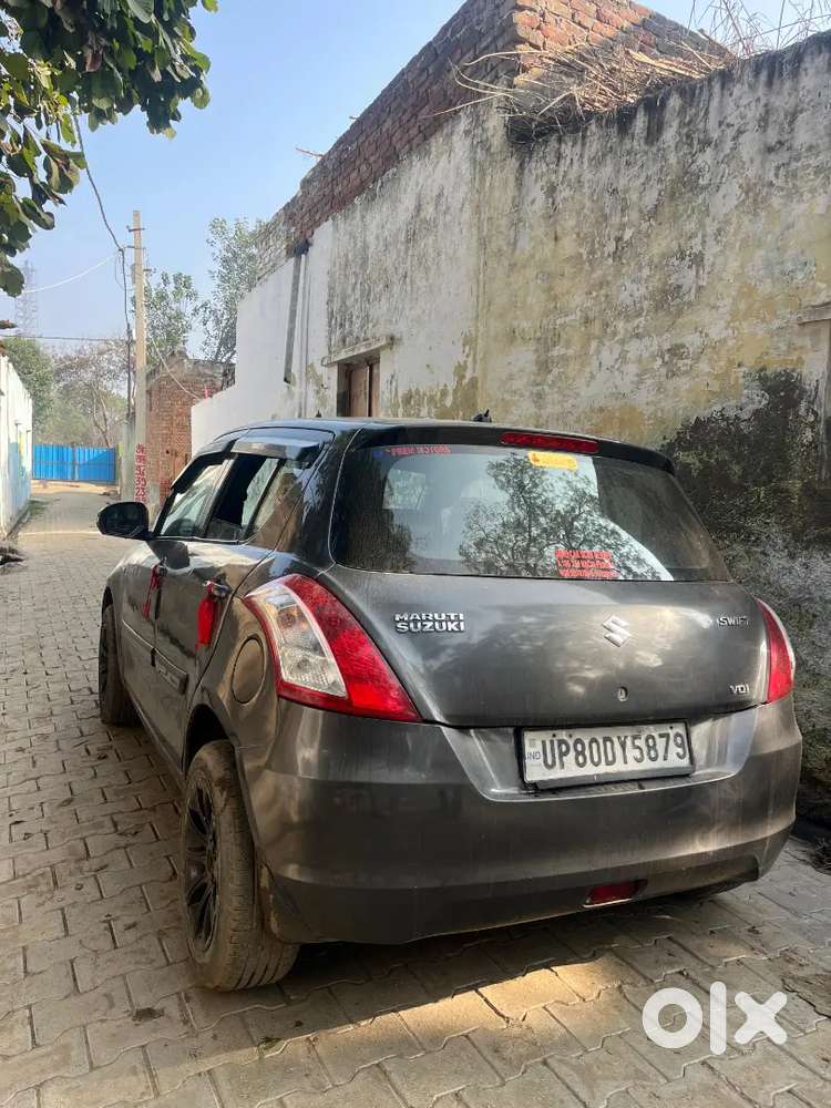 Maruti Suzuki Swift 2017 Diesel 82000 Km Driven