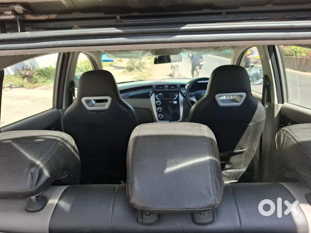 Mahindra Kuv100 Nxt 2016 Petrol 39000 Km Driven