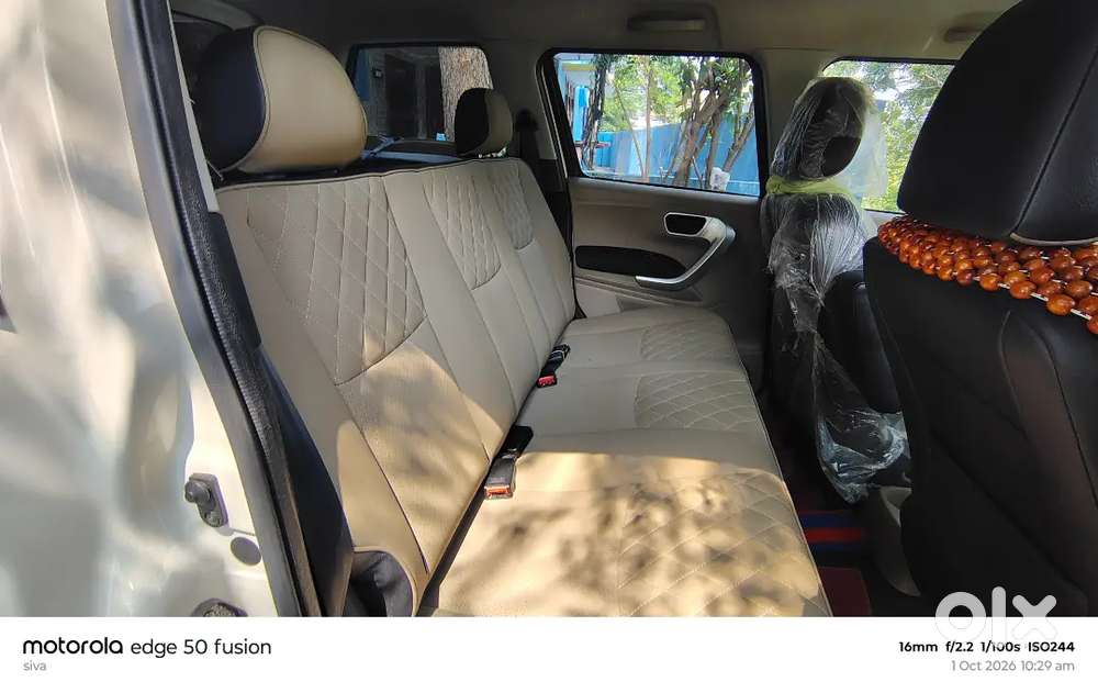 Mahindra Tuv300 Plus P 8 Mhawk120 Bhp