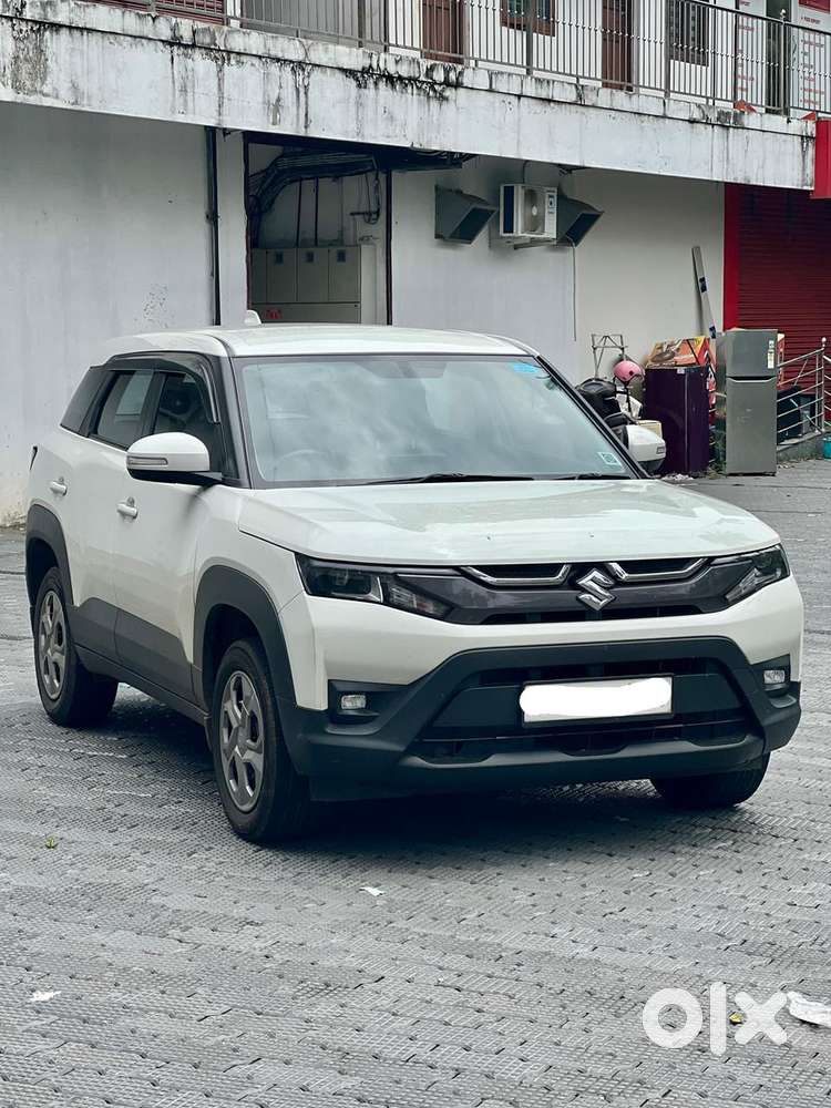 Maruti Suzuki Brezza 1.5 Vxi Smart Hybrid, 2023, Petrol