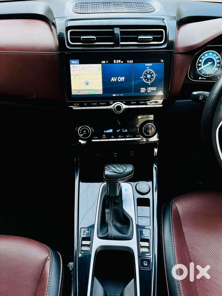 Hyundai Alcazar 2.0 Signature (o) Petrol At 7 Str, 2021, Petrol