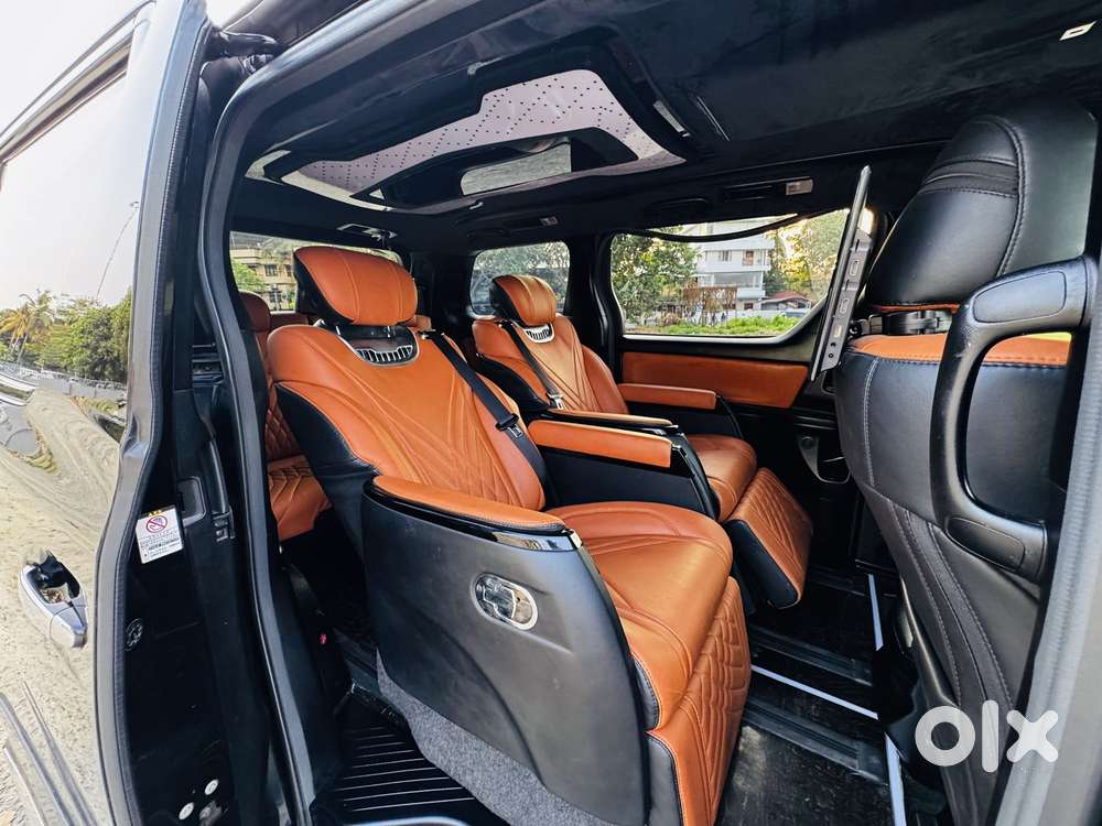 Toyota Alphard 3.0 V6, 2010, Petrol