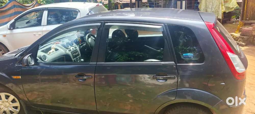 Ford Figo Petrol 2014
