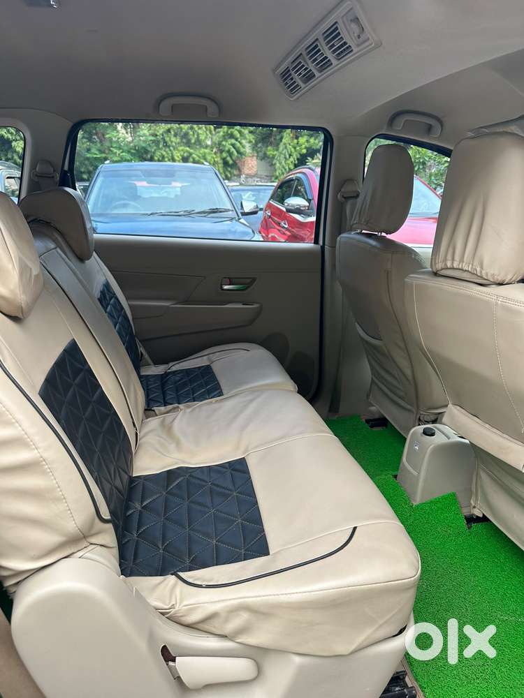 Maruti Suzuki Ertiga 1.5 Vxi, 2022, Petrol
