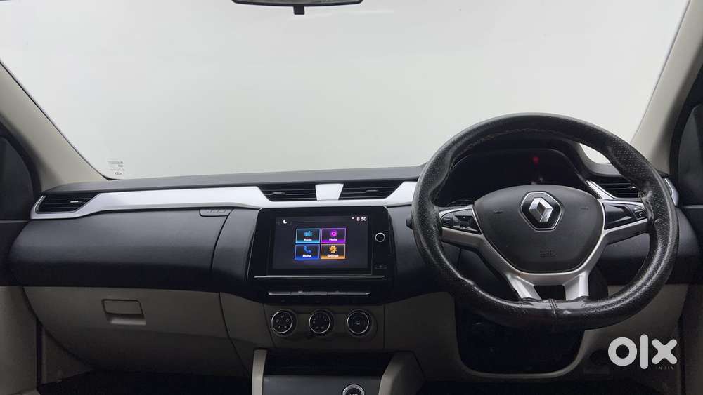 Renault Triber Rxz, 2022, Petrol