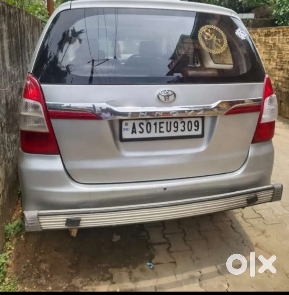 Toyota Innova Diesel 2.5 2011 Last.