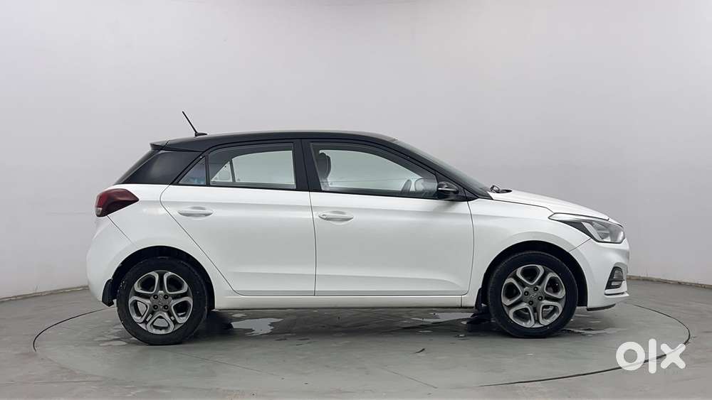 Hyundai Elite I20 Sportz Plus Dual Tone, 2019, Petrol