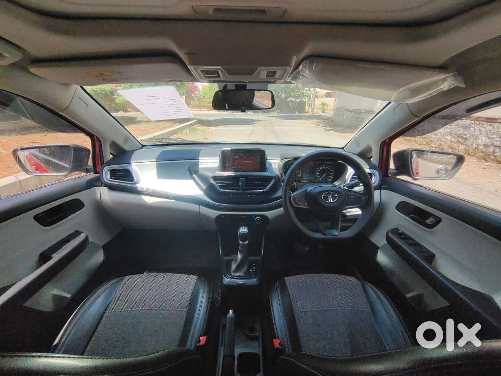 Tata Altroz Xm Plus (s), 2023, Petrol