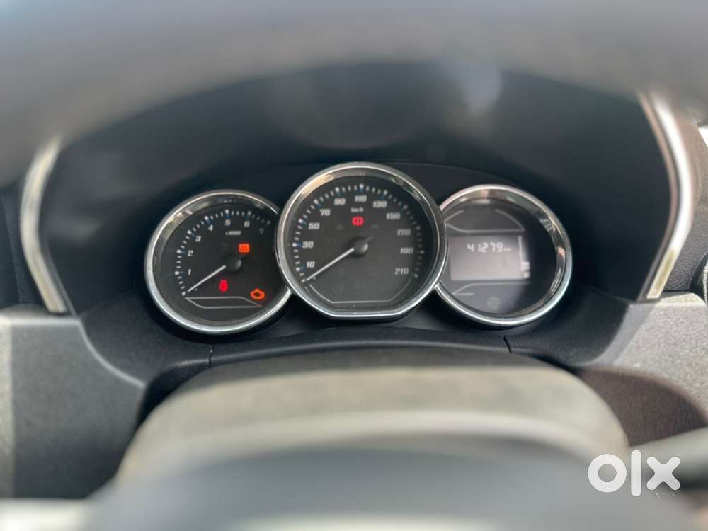 2021 Renault Duster Rxz 1.3 Petrol Manual