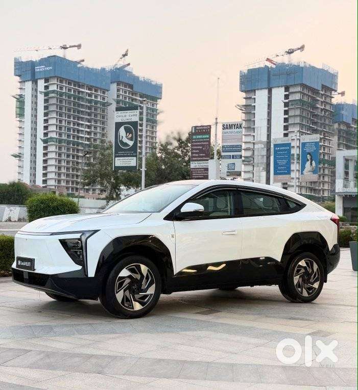 Mahindra Xev 9e Pack Three (top Model), 2025, Electric