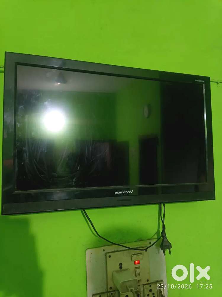 Led t.v videocon