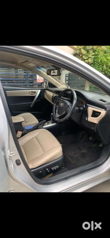 Toyota Corolla Altis Petrol Automatic 2014