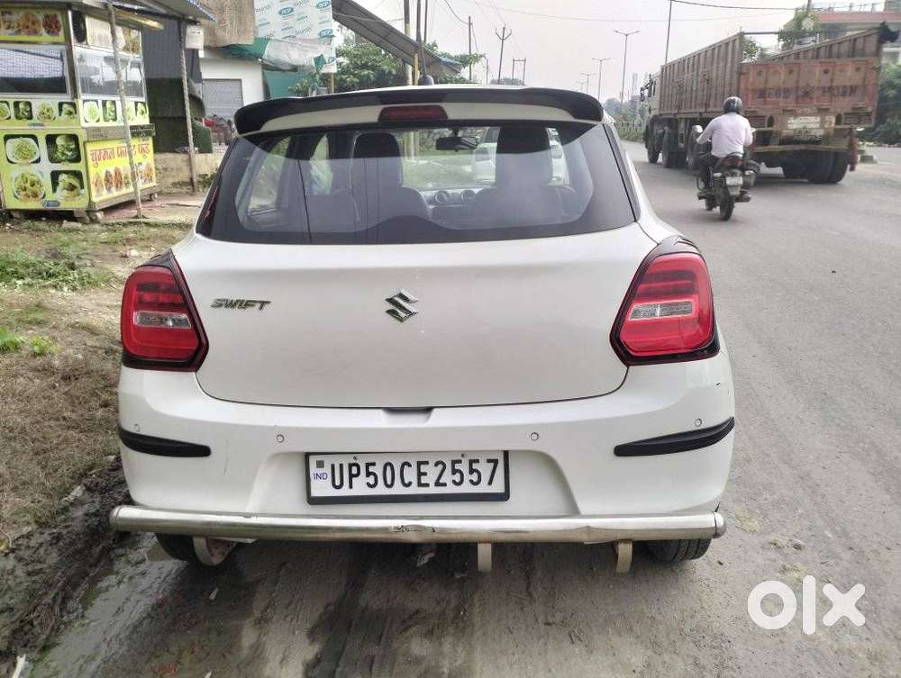 Maruti Suzuki Swift Vxi + Manual, 2022, Petrol
