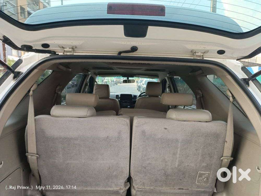 Toyota Fortuner 3.0 4x4 Manual, 2011, Diesel