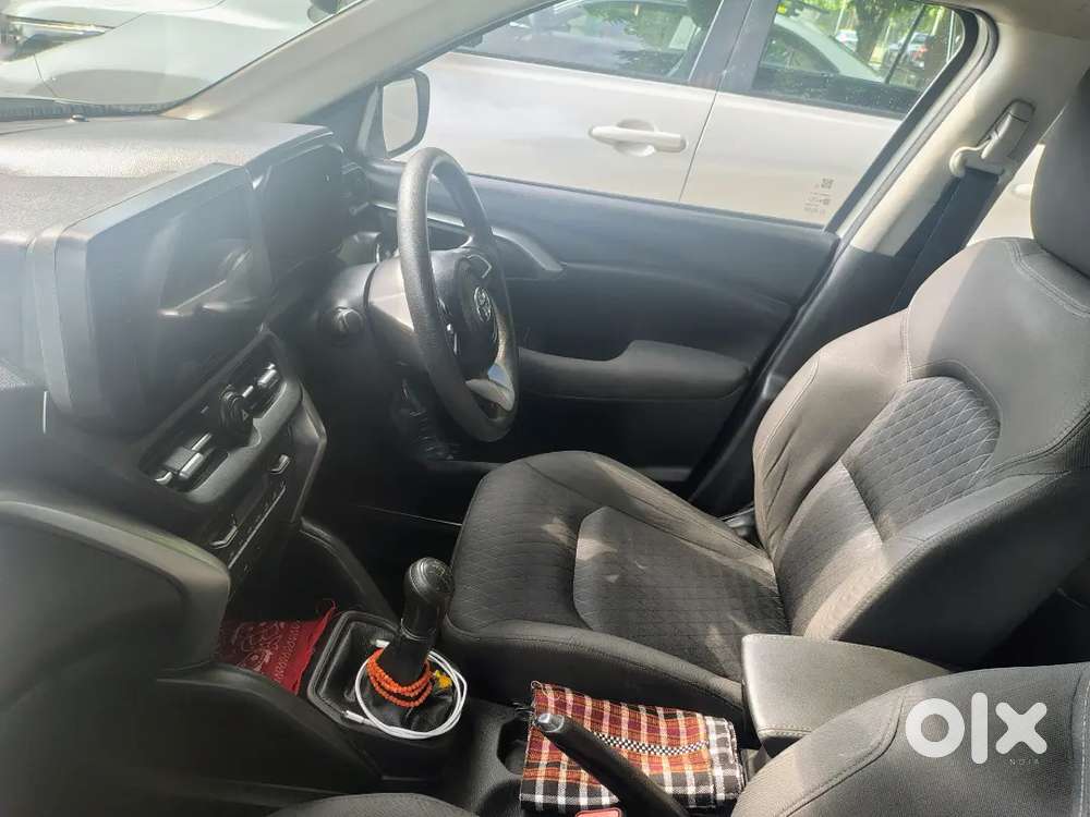 Toyota Urban Cruiser 2022 Hyryder Drive