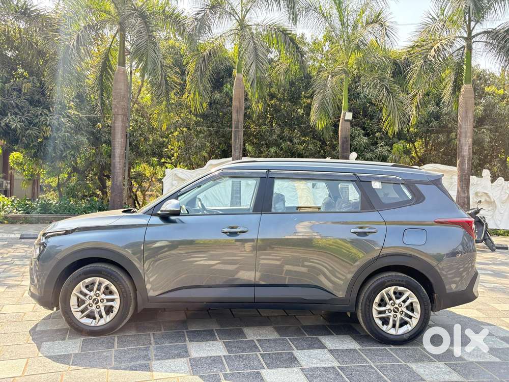 Kia Carens 1.4 Prestige Turbo 7 Str, 2023, Petrol