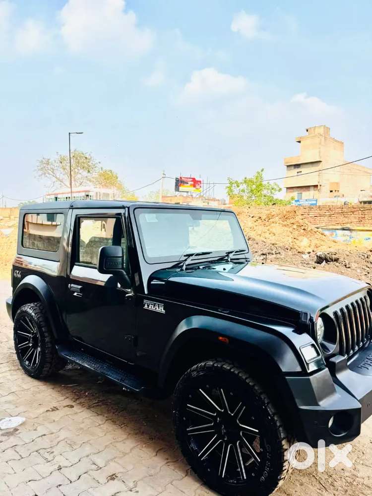 Mahindra Thar Crde 2023
