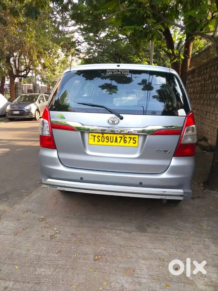 Toyota Innova 2.5 G