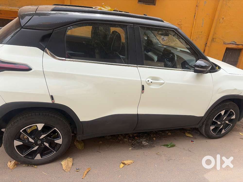 Tata Punch Creative Dual Tone, 2022, Mt, Petrol